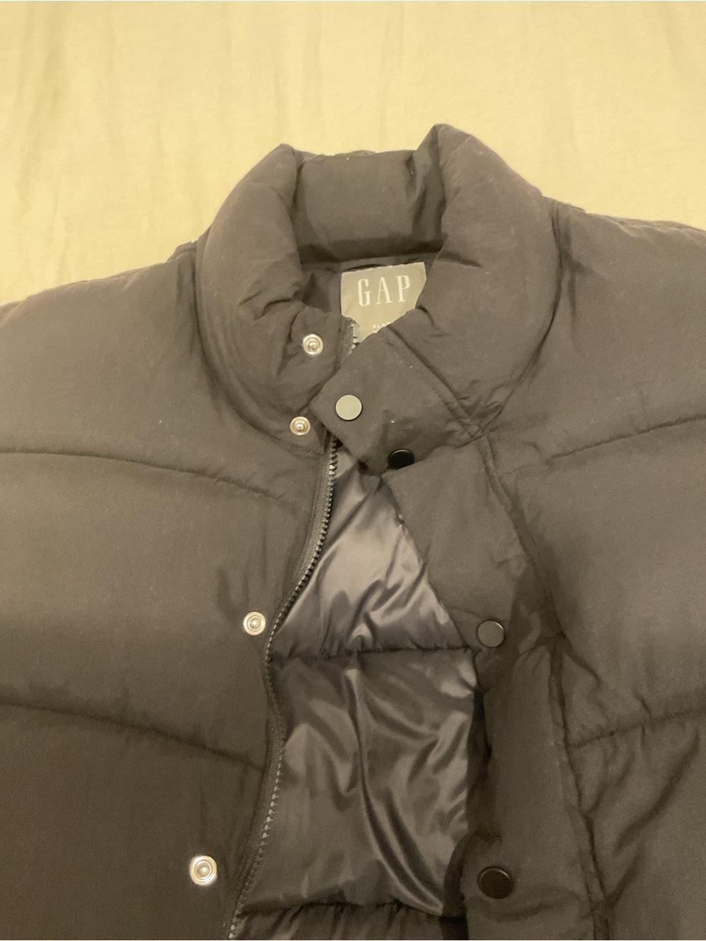 GAP Men’s Puffer Vest 54431900 XL New With Tags